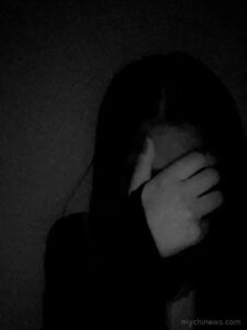 Sad DP For Girls