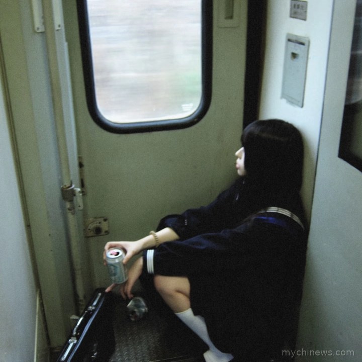 Alone Girl Profile Picture