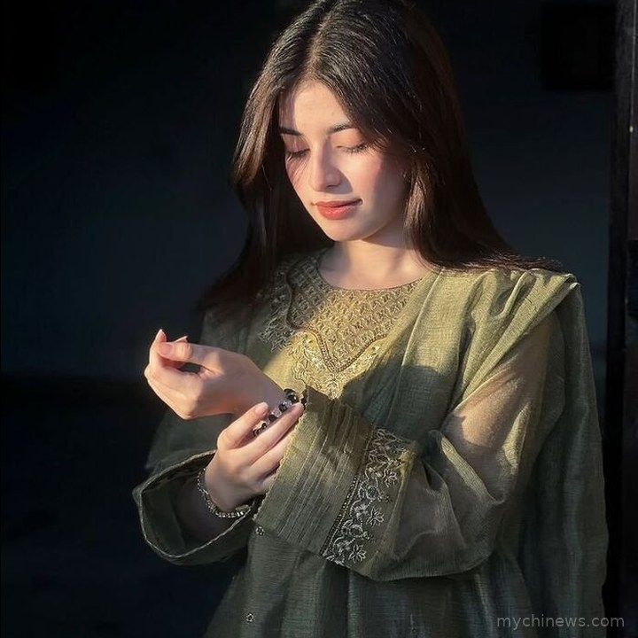 Cute Girl DP for Instagram Without Face