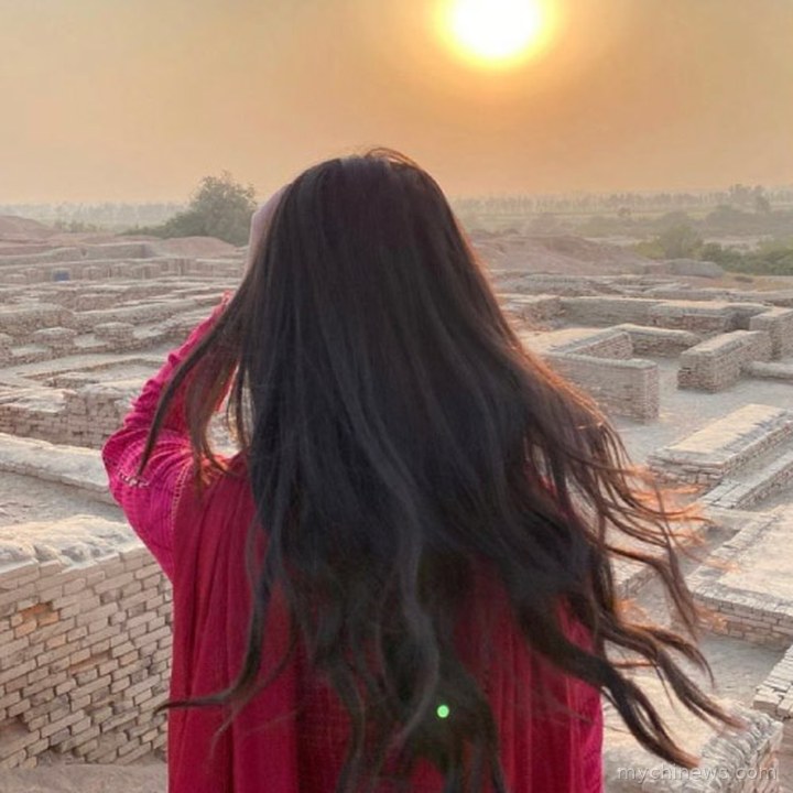 Back Stylish DP Girls HD