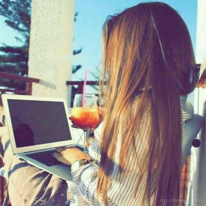 Back Stylish DP Girls 4K
