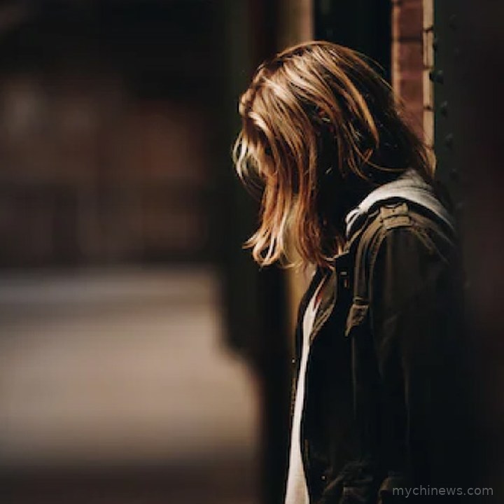 Back Stylish DP Girls Hidden Face